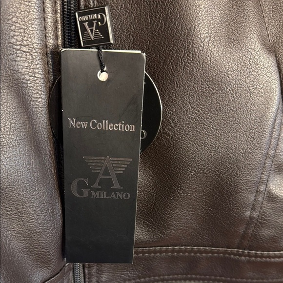 G A Milano NWT Black Faux Leather Bomber Jacket Sleek Fitted Design - Picture 11 of 15